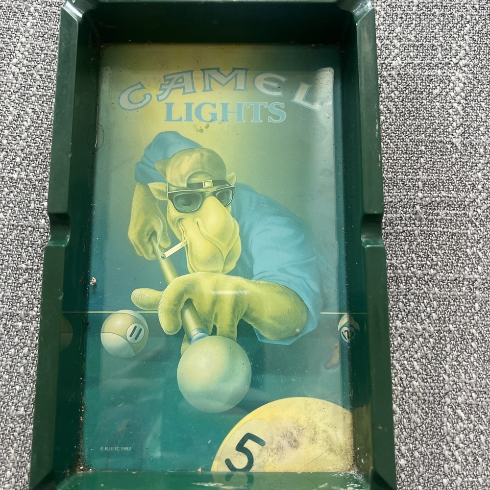 1992 Vintage Camel Lights Cigarette Ashtray Joe Cool Billiard Pool Table Design
